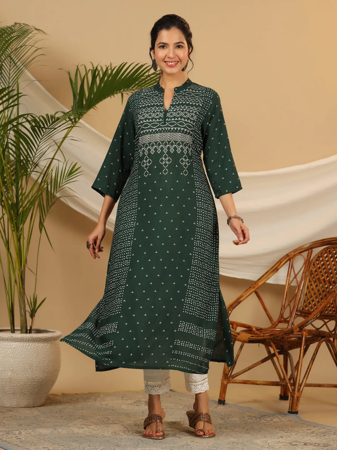 Juniper Jade Green Bandhani Printed Rayon Slub Kurta With Pant Set