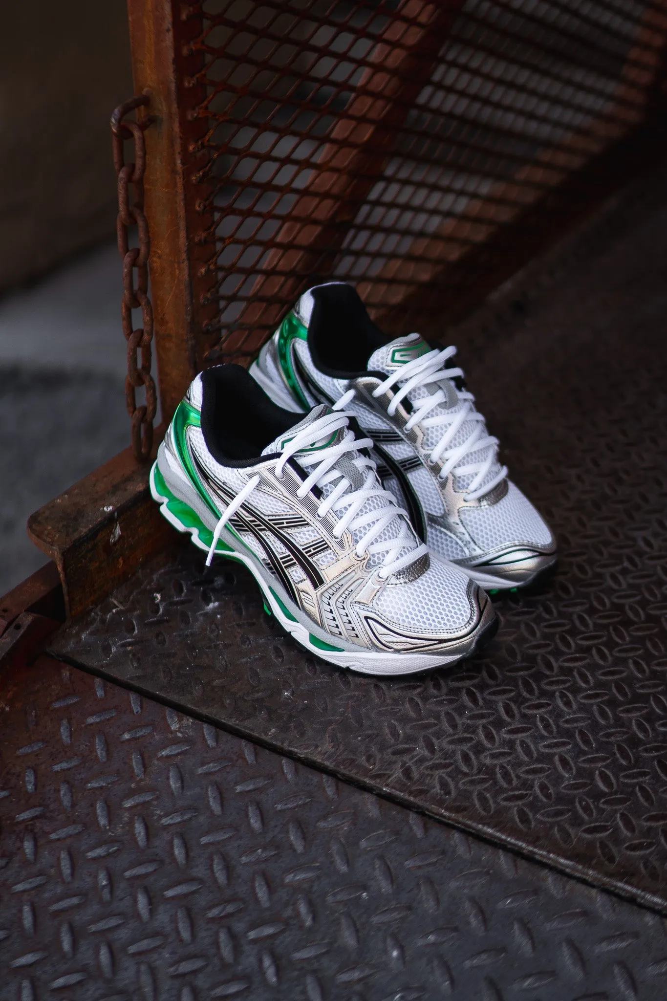 Mens Asics Gel-Kayano 14 (White/Malachite Green)