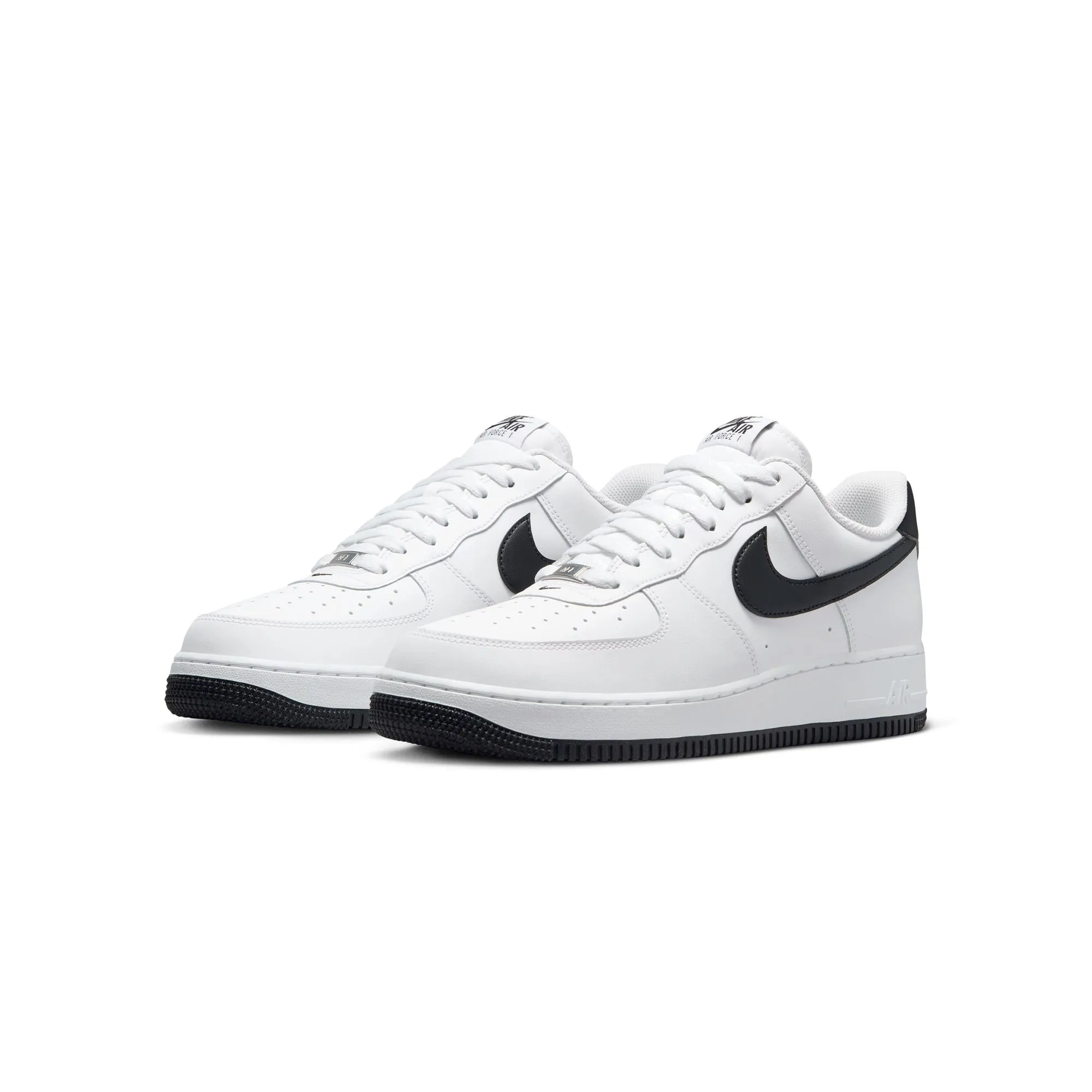 Nike Mens Air Force 1 '07 Shoes