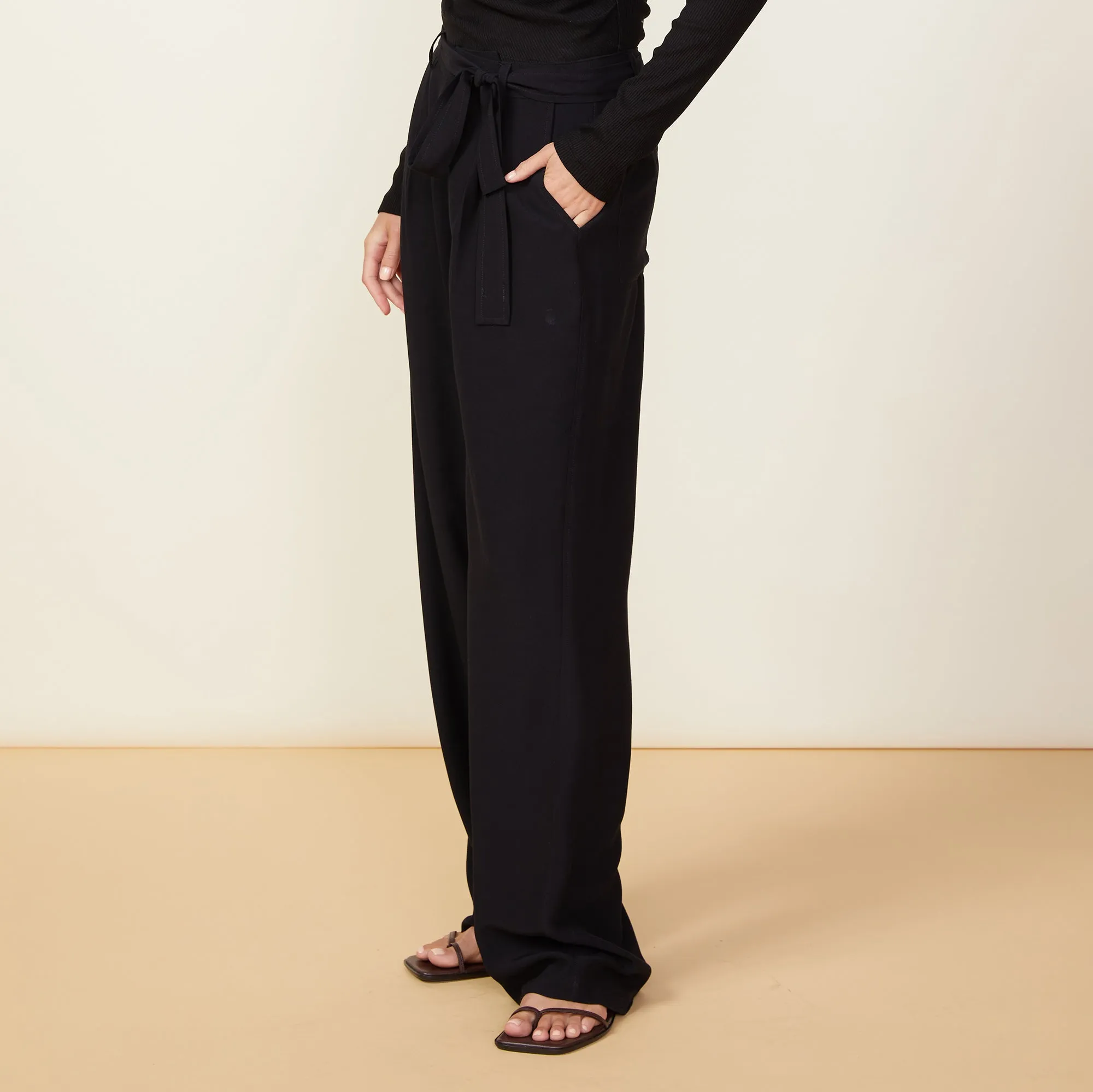 Silky Wide Leg Pant