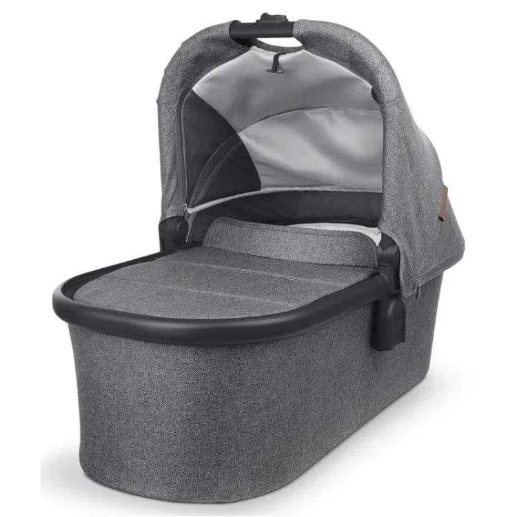 UPPAbaby Vista V2 with Cabriofix i-Size Car Seat and Base - Greyson